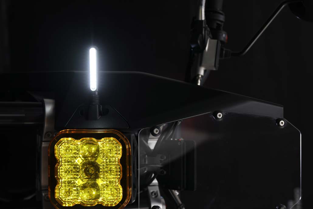 LAND ADV Ascent edition LED light pod close-up